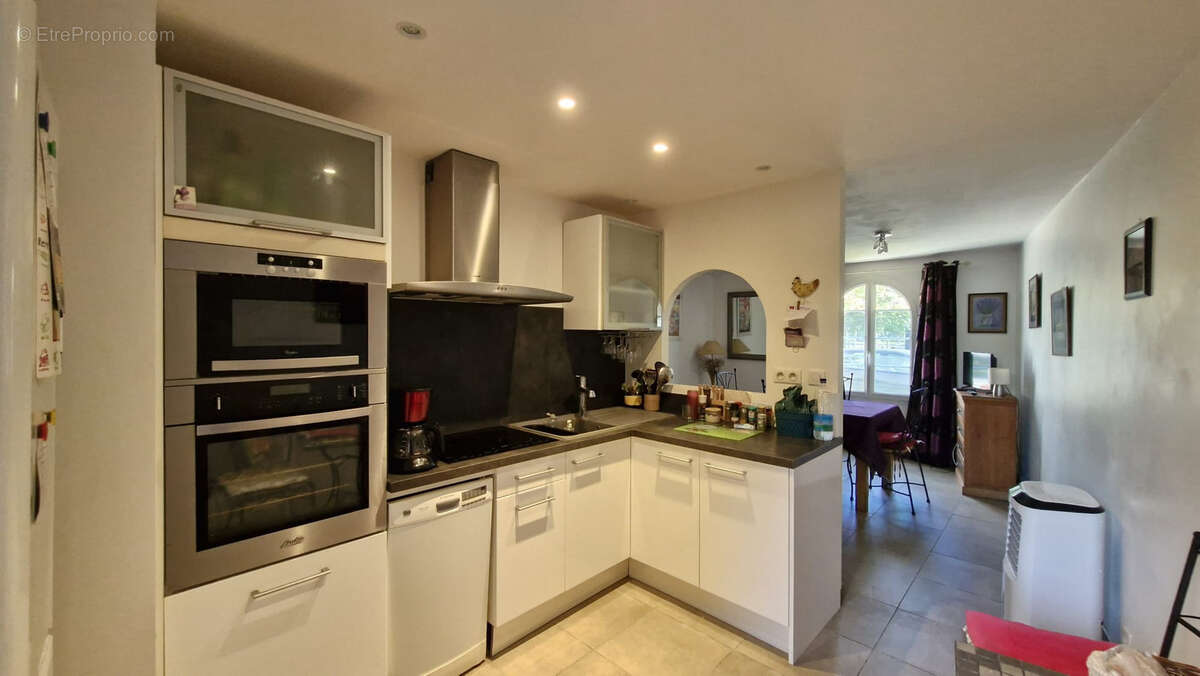 Appartement à MORTAGNE-SUR-GIRONDE