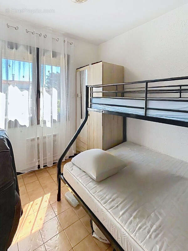 Appartement à PORT-DE-BOUC