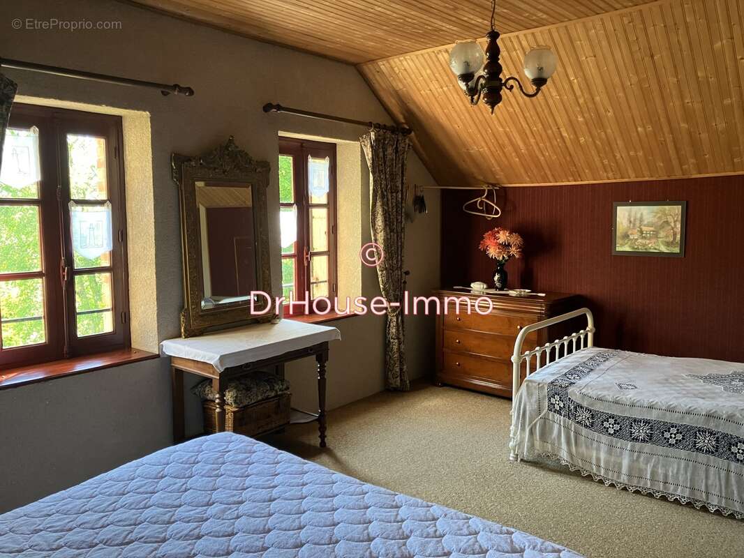 Maison à SAINTE-ORSE