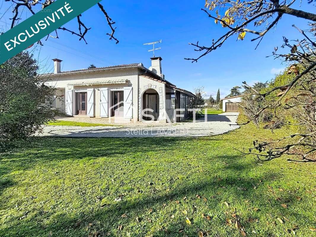 Photo 2 - Maison à SAINT-SULPICE