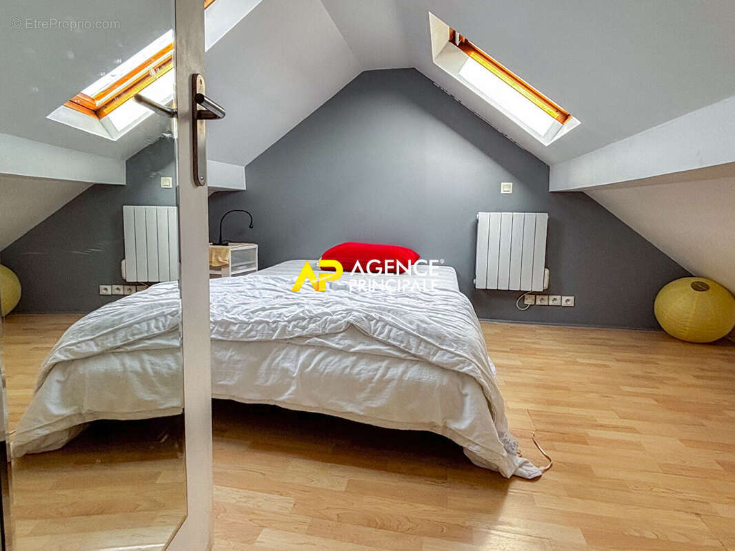 Maison à SARTROUVILLE