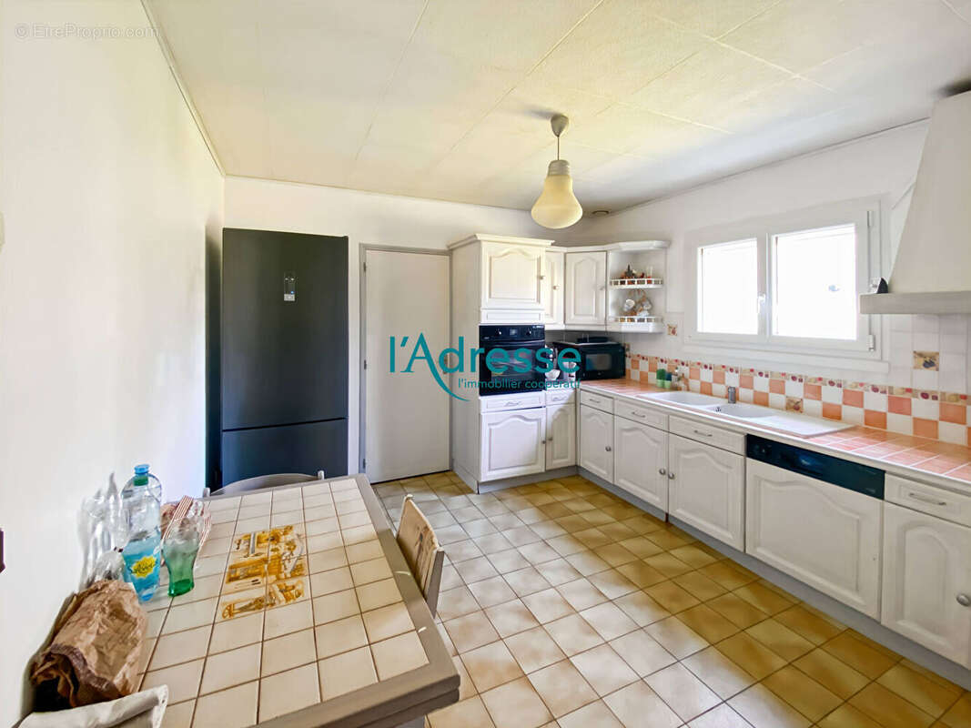 Maison à MONTALET-LE-BOIS