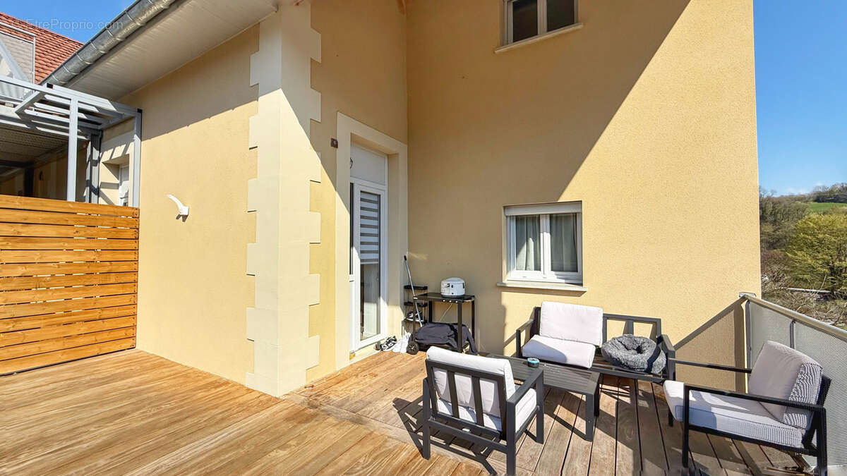 Appartement à RENAGE