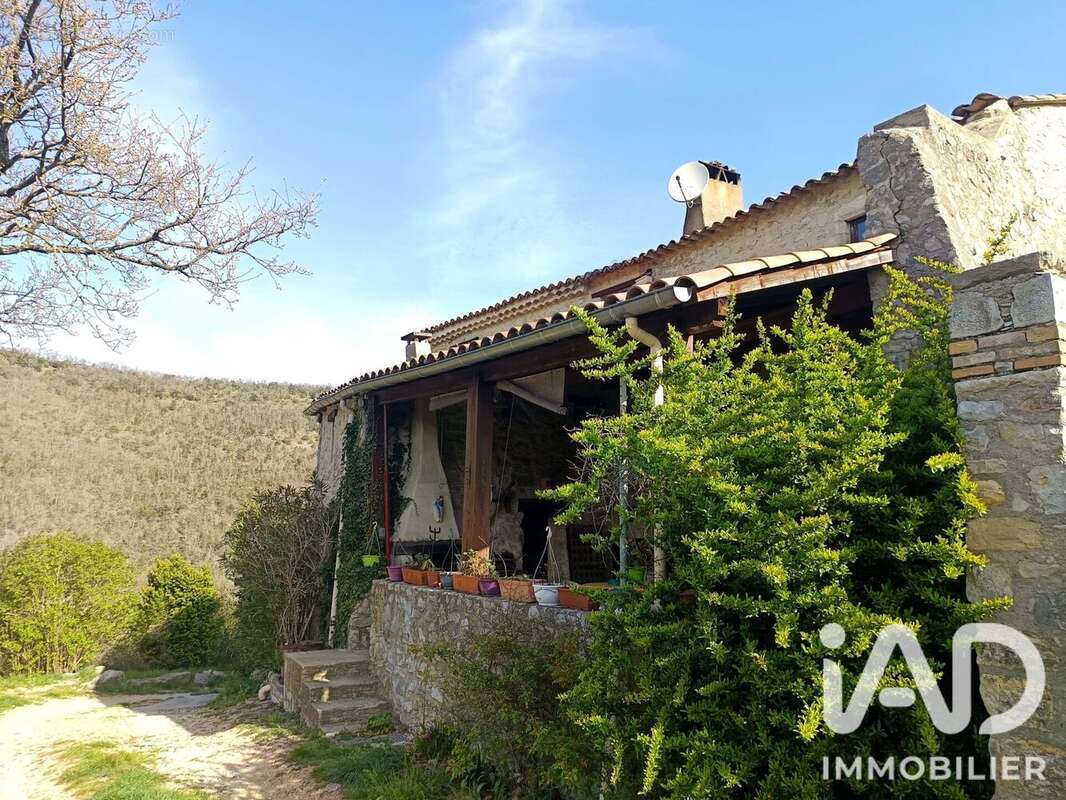 Maison 146 m² à Saint-Thome  - photo 6