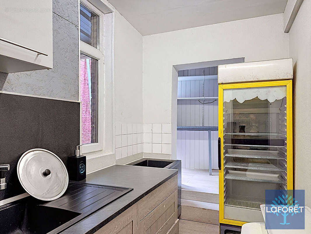 Immeuble centre-ville Denain 140 m² - photo 3