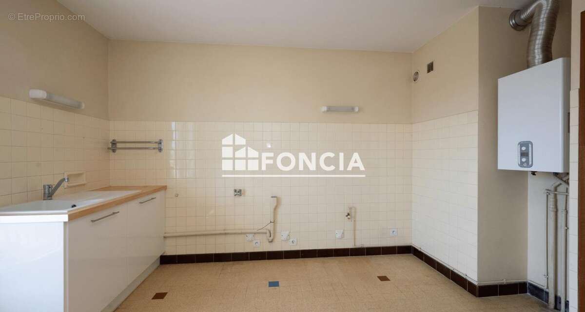 Appartement à BOURG-LES-VALENCE