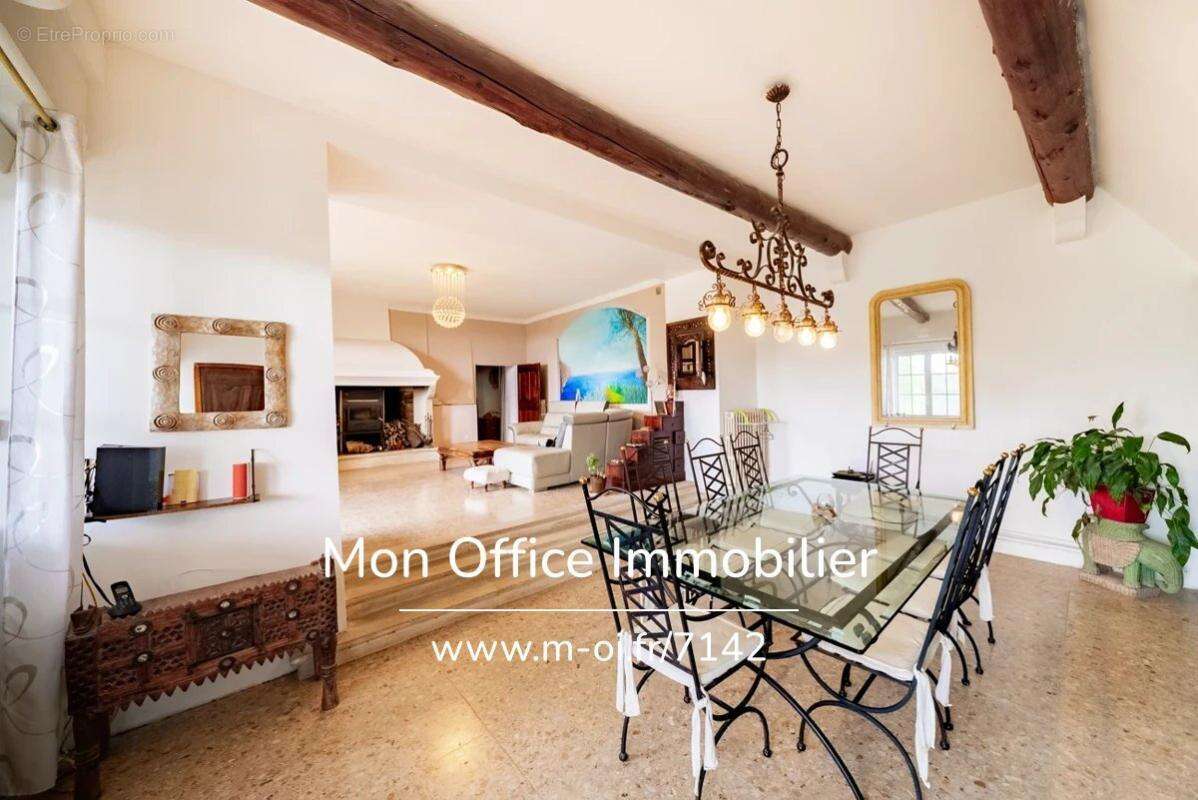 Référence : 7142-CCH - Maison 11 pièces - photo 7
