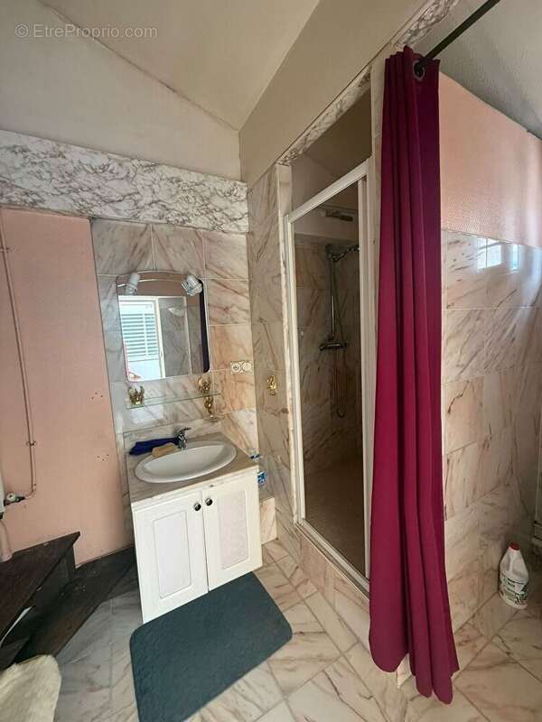 Maison 80 m² à Noailles  - photo 7
