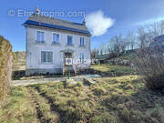 Maison à MONTPEYROUX