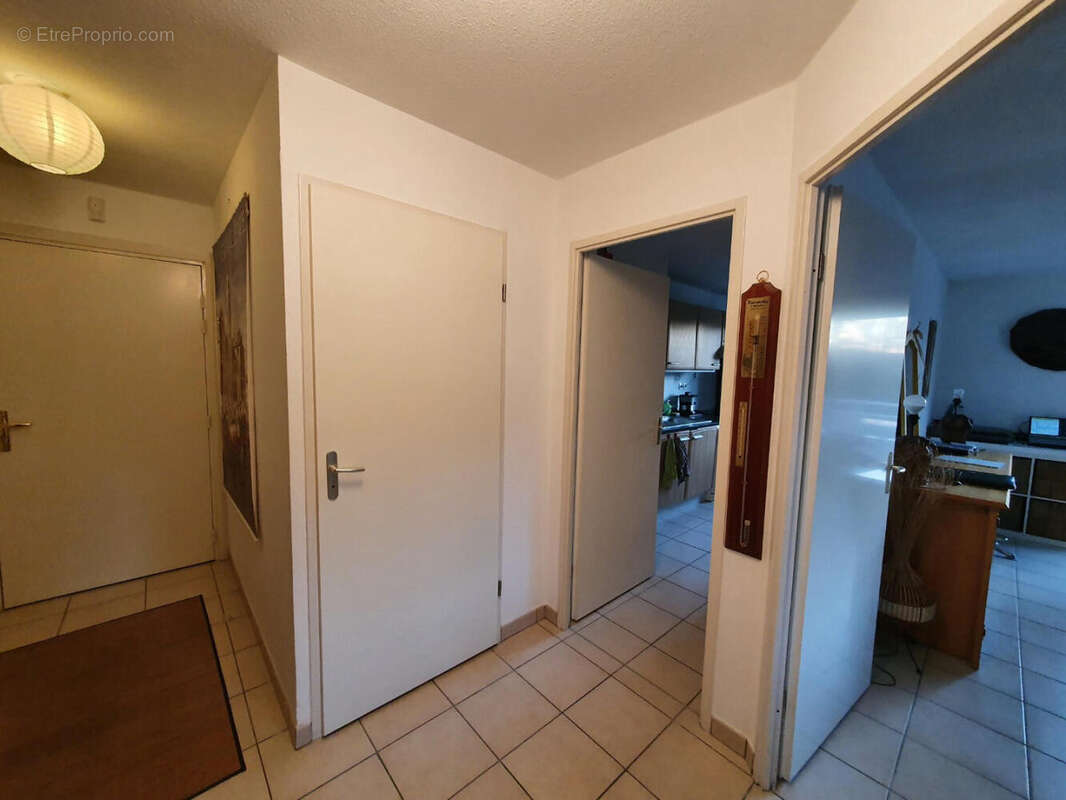 entrée - Appartement à CAHORS