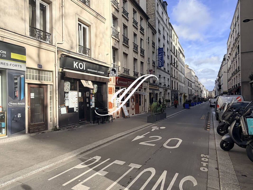 Autre à PARIS-14E