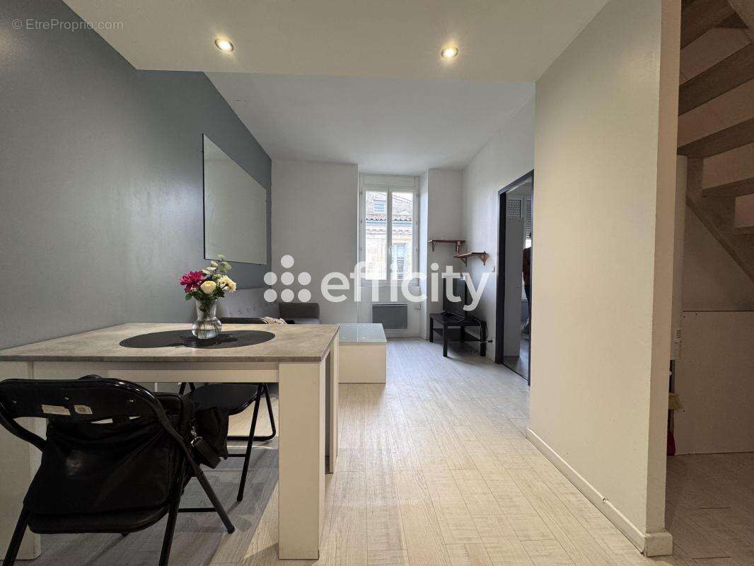 Appartement à BORDEAUX