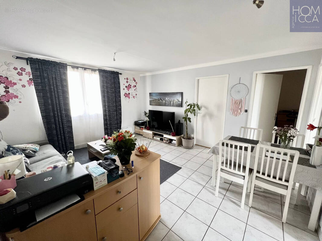 Appartement à VENISSIEUX