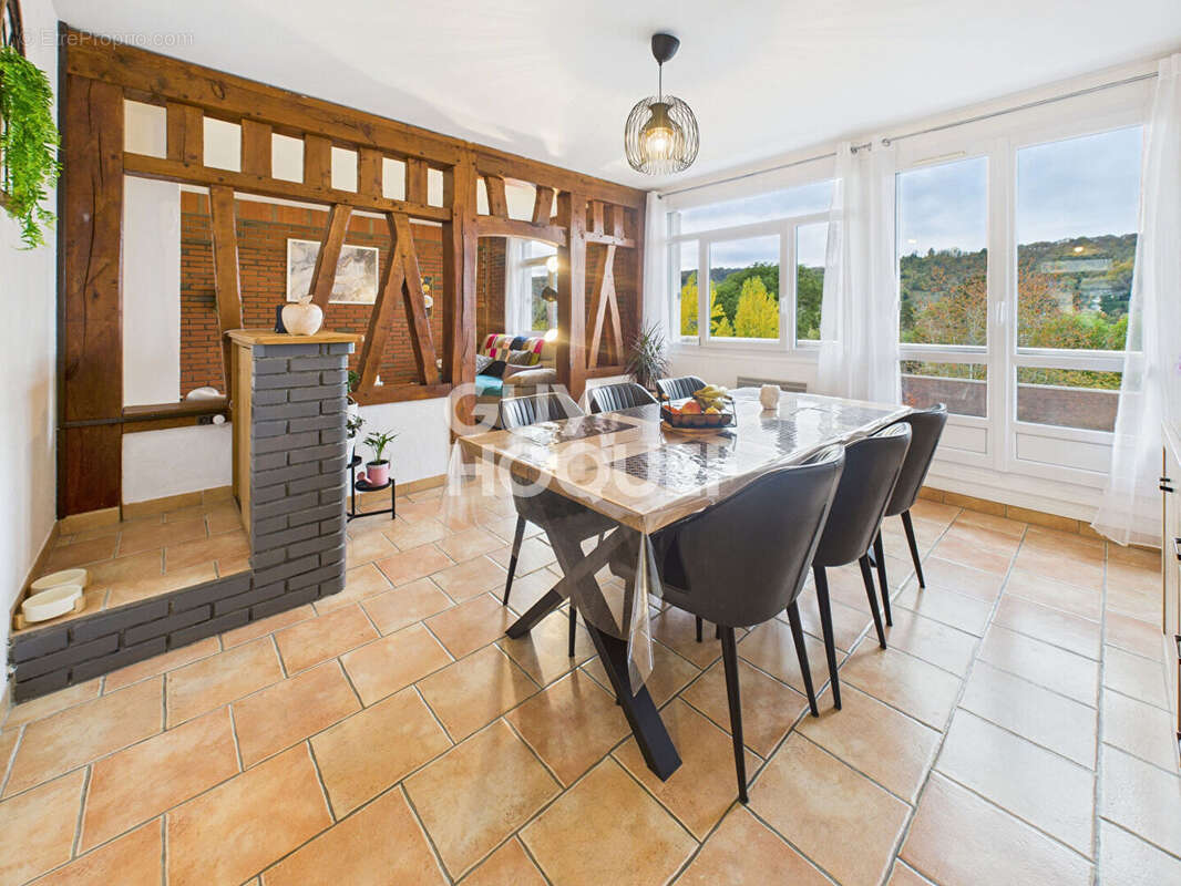 Appartement à SAINT-AUBIN-LES-ELBEUF