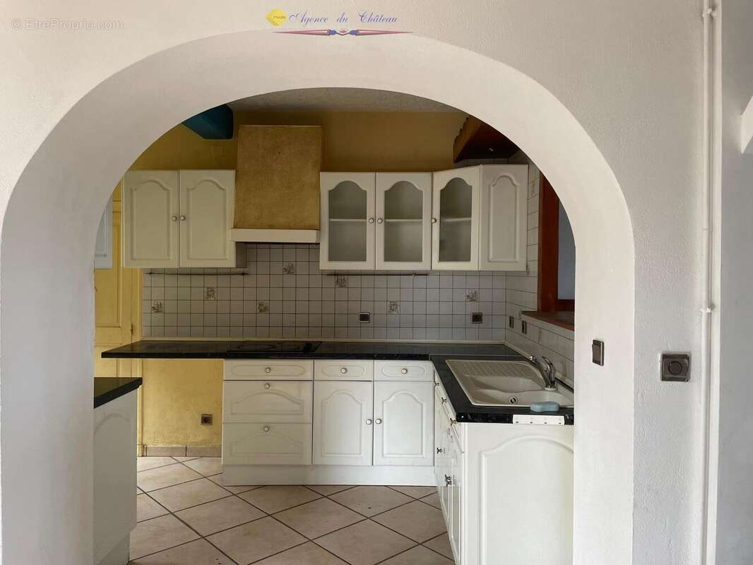 n°1 - Maison à LA CLAYETTE