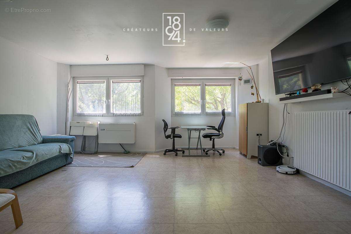 T3 A vendre secteur les  3 lucs avec stationnement - photo 2
