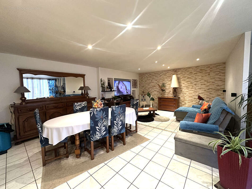 Maison à MITRY-MORY