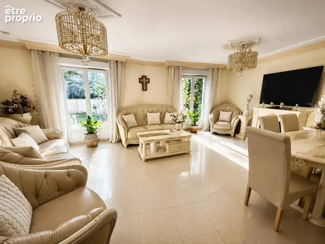 Maison de 6 pièces de 117 m² à Saint-Brice-sous-Forêt - photo 5