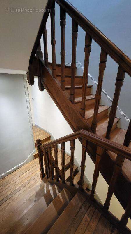 Maison à SAINT-QUENTIN