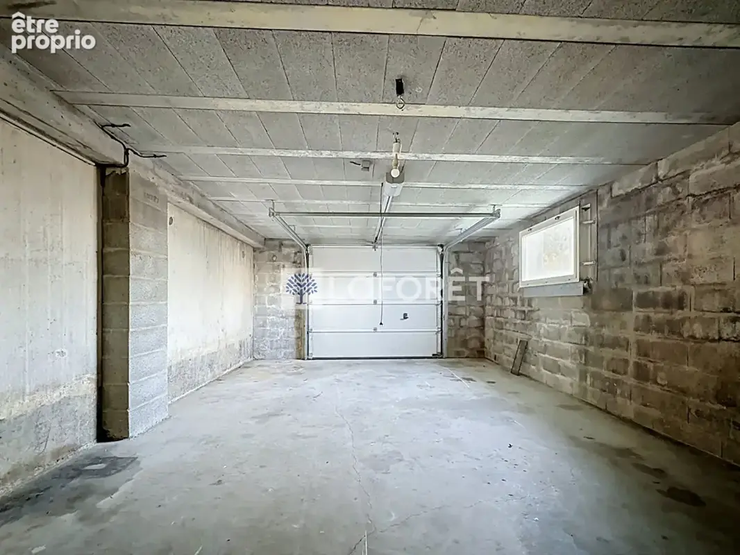 Maison avec beau potentiel, 4 chambres et double garage - La Peyratte - photo 20