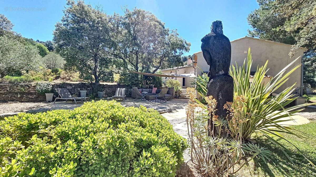 Maison à CHEVAL-BLANC