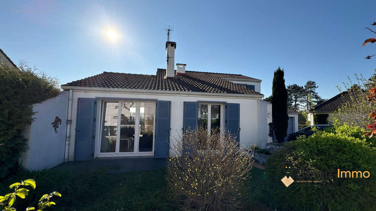 Maison à CHAUMONT