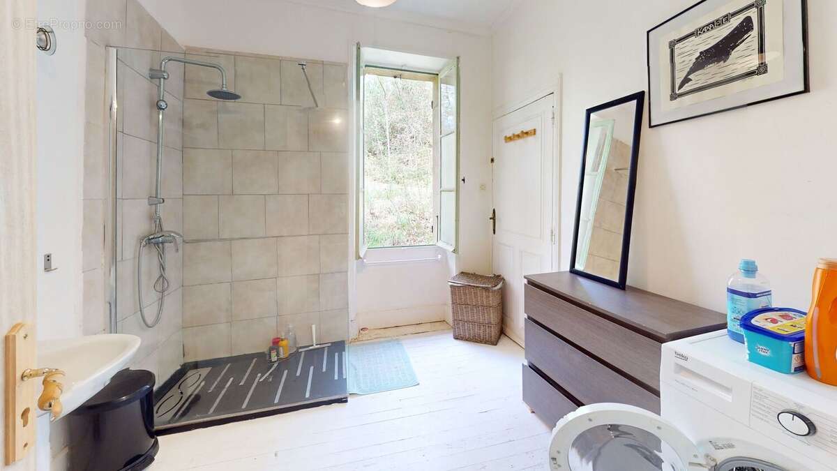 photoa2ffb5fb99408b09b7a5ebb42be21c55 - Maison à FLEURANCE