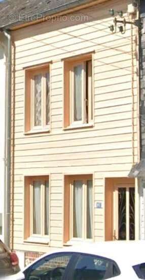 Maison à GRANDVILLIERS