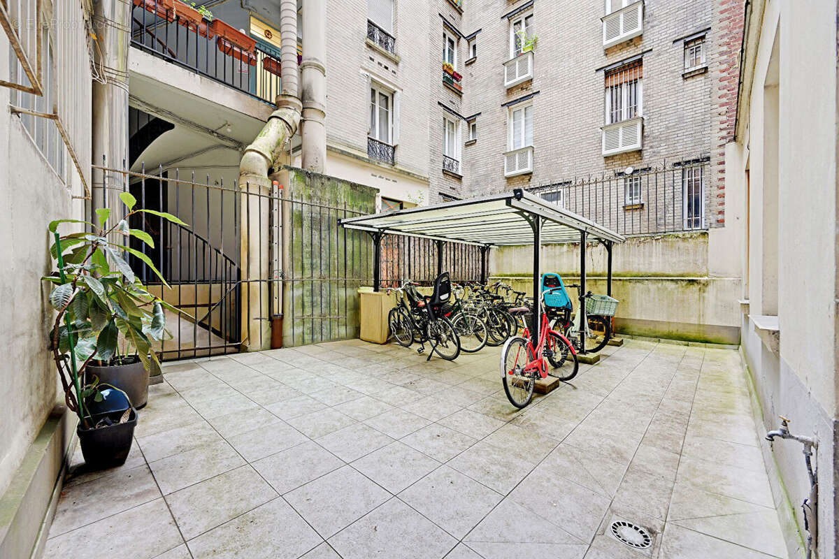 Appartement à PARIS-18E