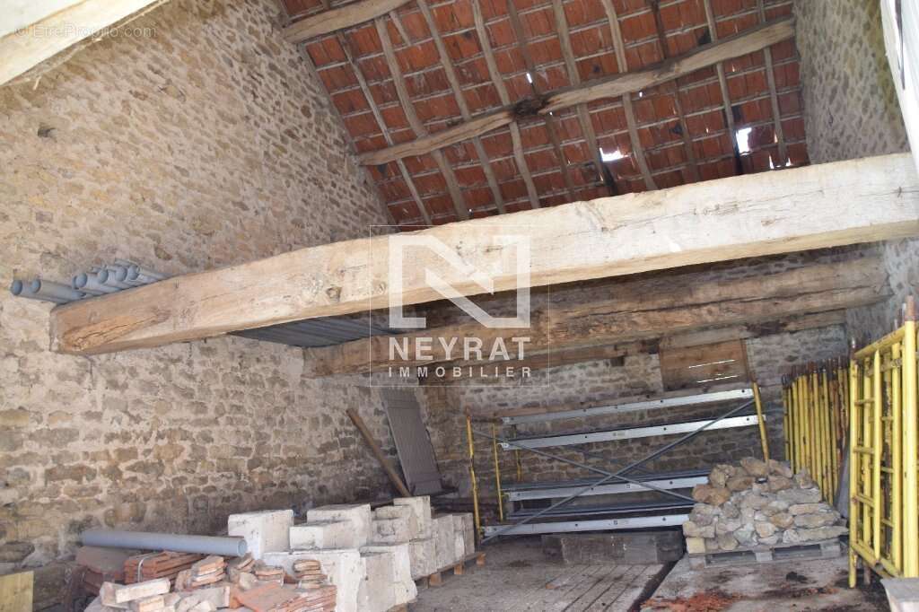 Ferme bourguignone avec terrain de 8 000 m² – fort potentiel ! - photo 12