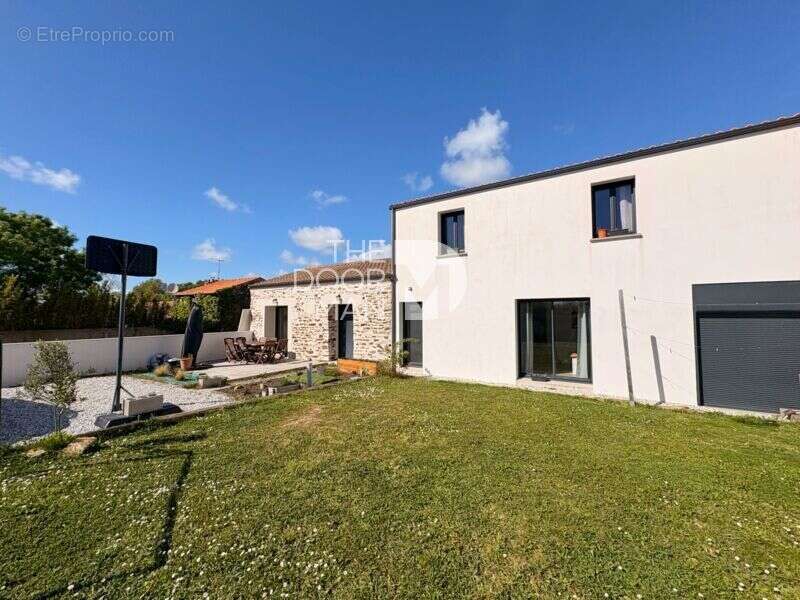Maison 44680 - photo 9