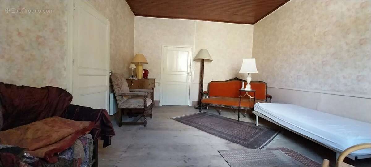 Maison à CAYLUS
