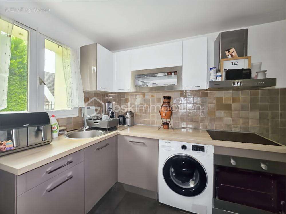 Maison à GOUSSAINVILLE