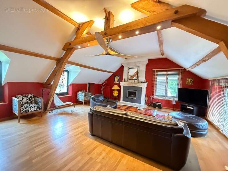 Maison à CHATELLERAULT