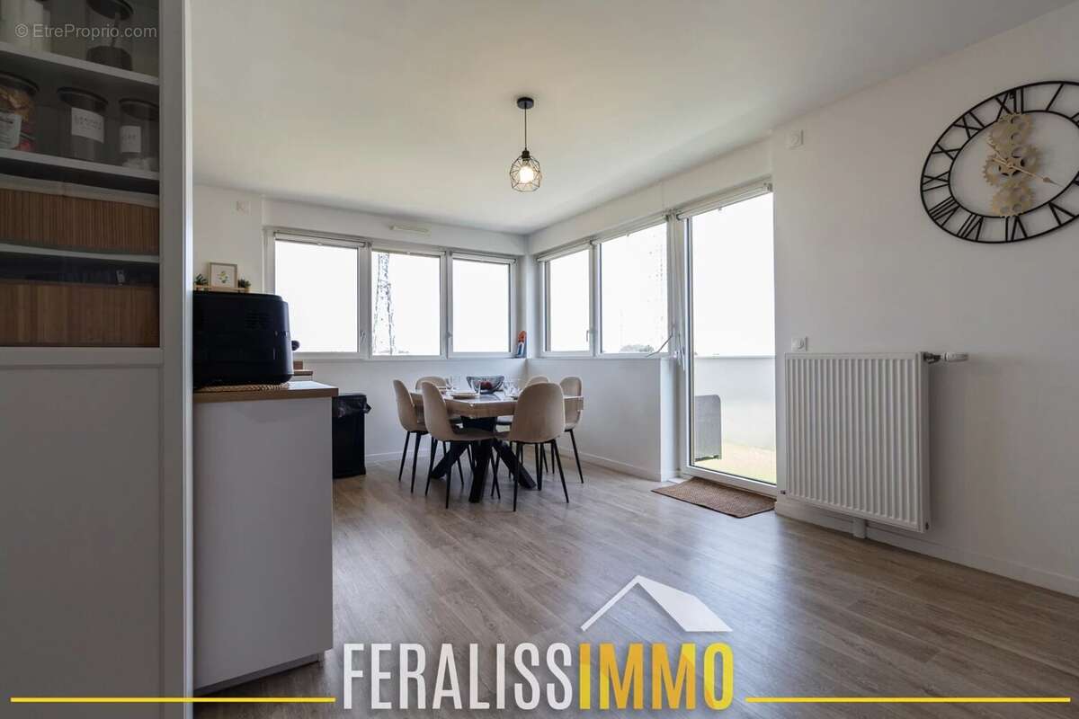 Superbe appartement récent de 76,56 m2 avec balcon et double - photo 8