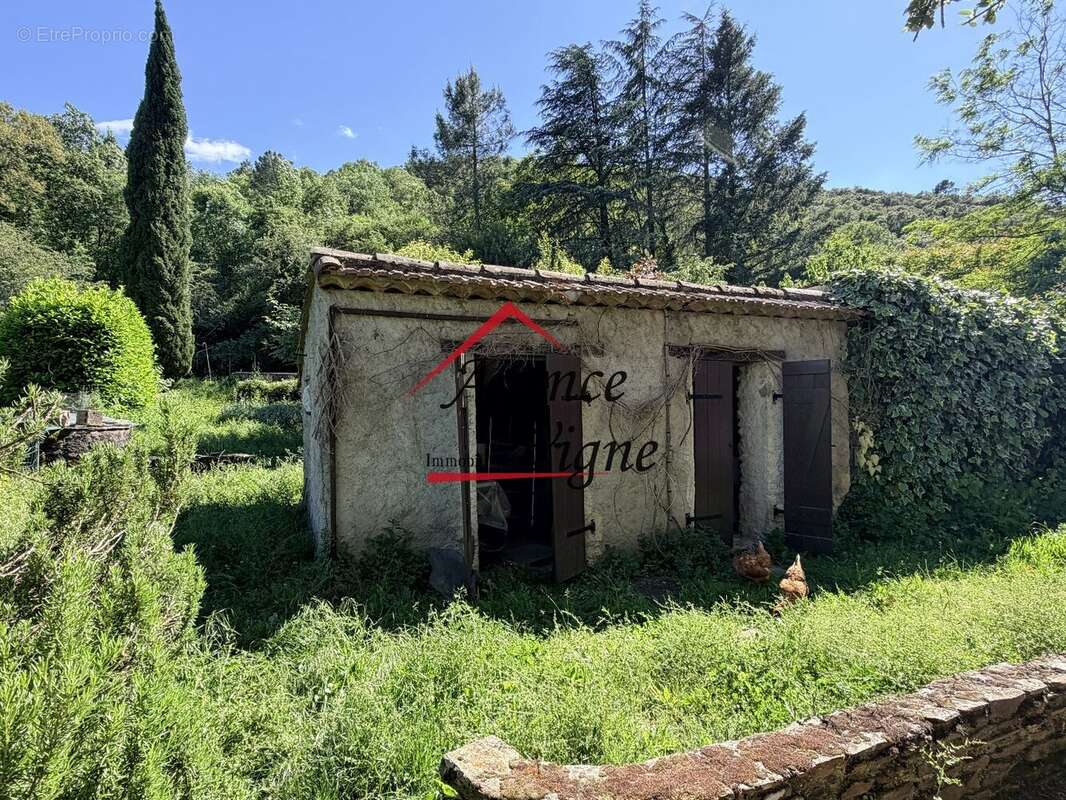 Maison à ROBIAC-ROCHESSADOULE