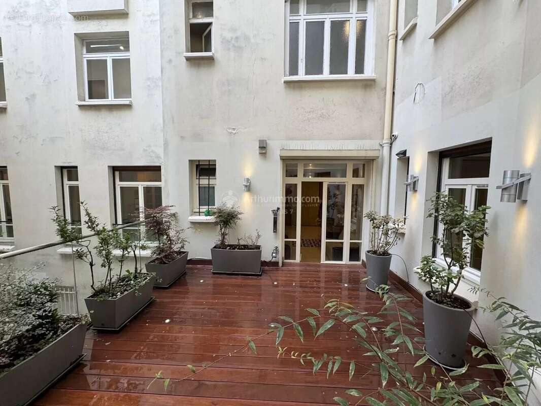 Appartement à PARIS-7E