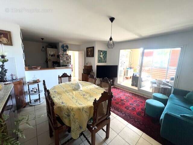 Appartement à SAINT-DENIS