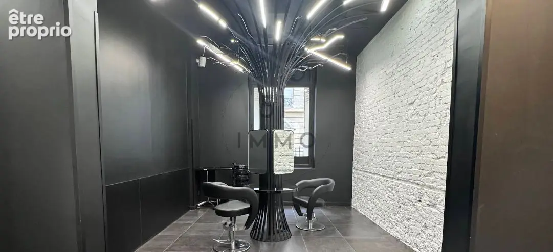 Commerce 108 m² à vendre à Paris-16e (75016) - photo 3