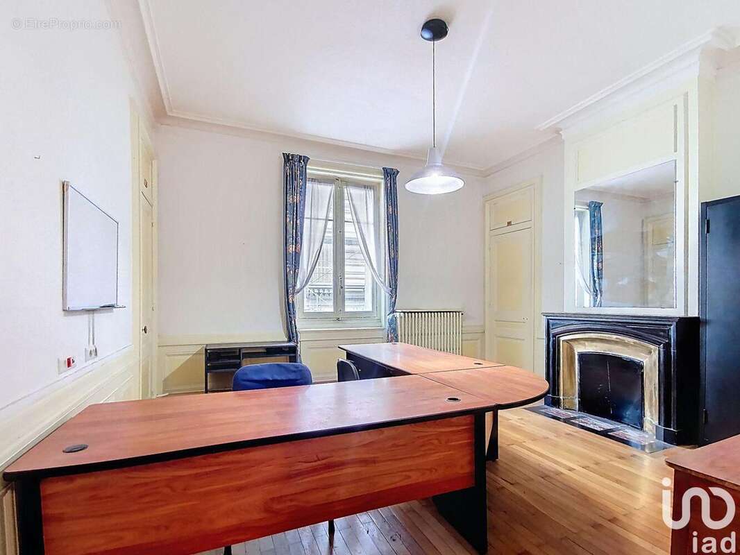 Photo 8 - Commerce à LYON-2E