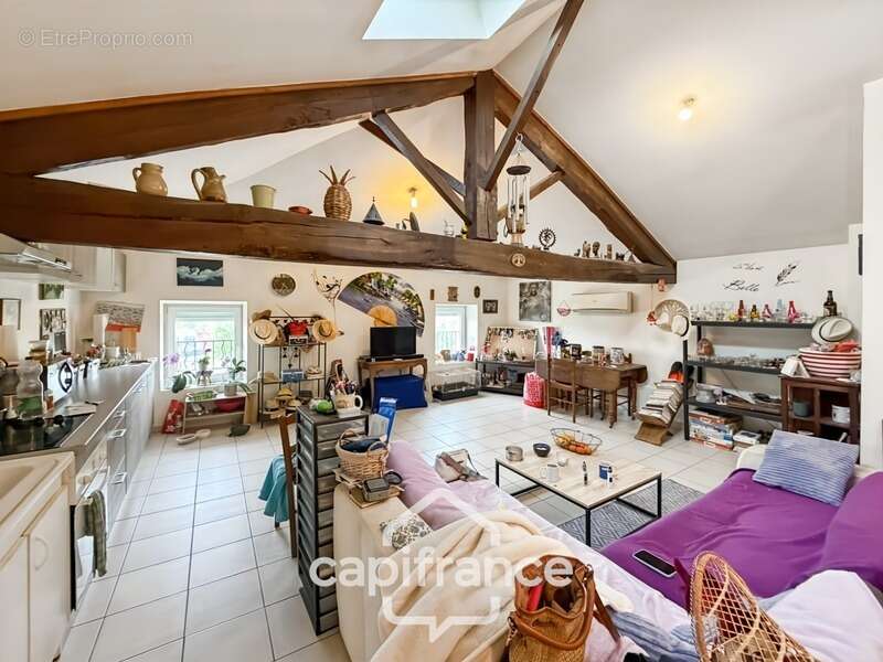Appartement à SALAISE-SUR-SANNE