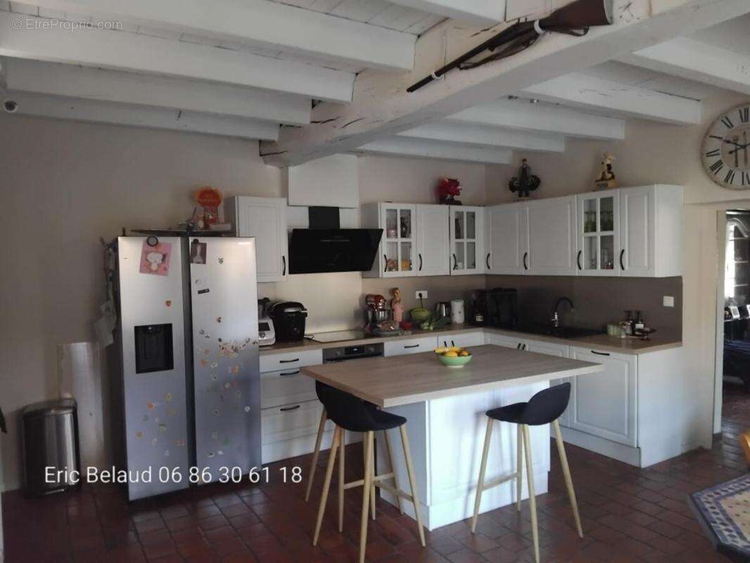 Maison 166 m² à Saint-Gervais  - photo 2