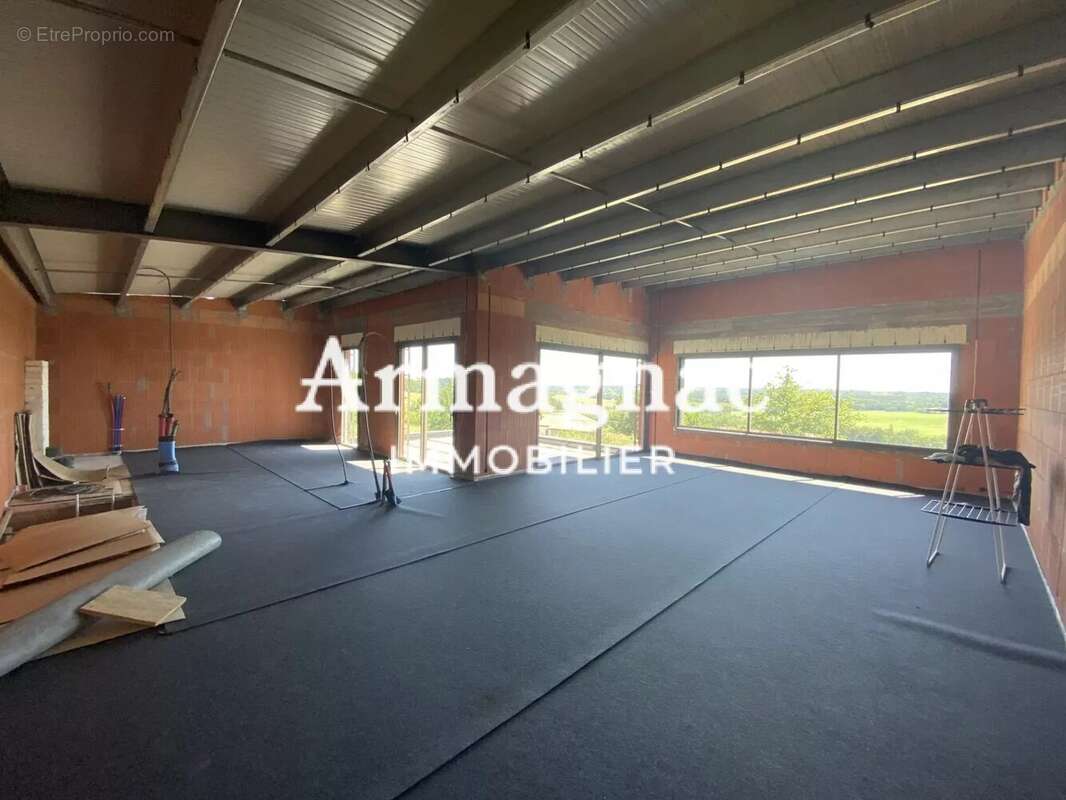 Maison à LAGRAULET-DU-GERS