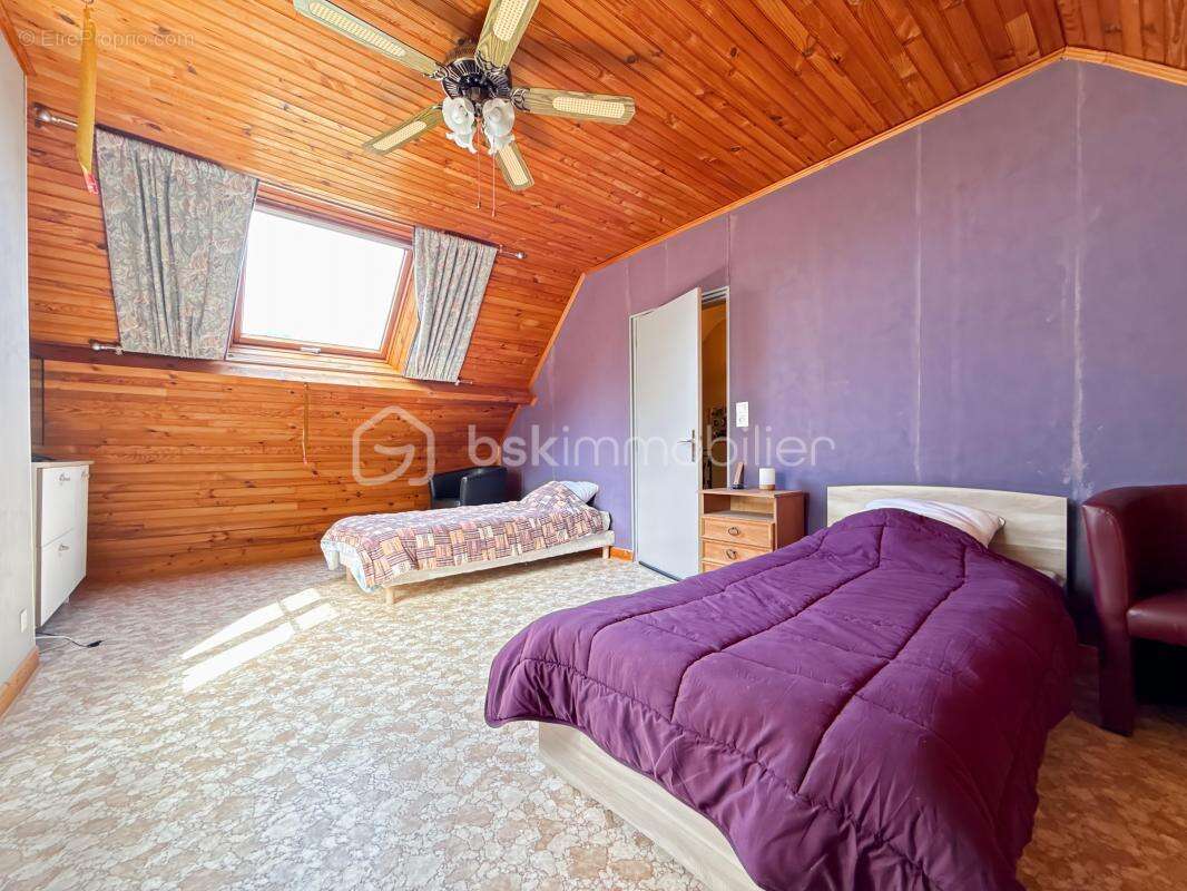 Maison à MONTACHER-VILLEGARDIN