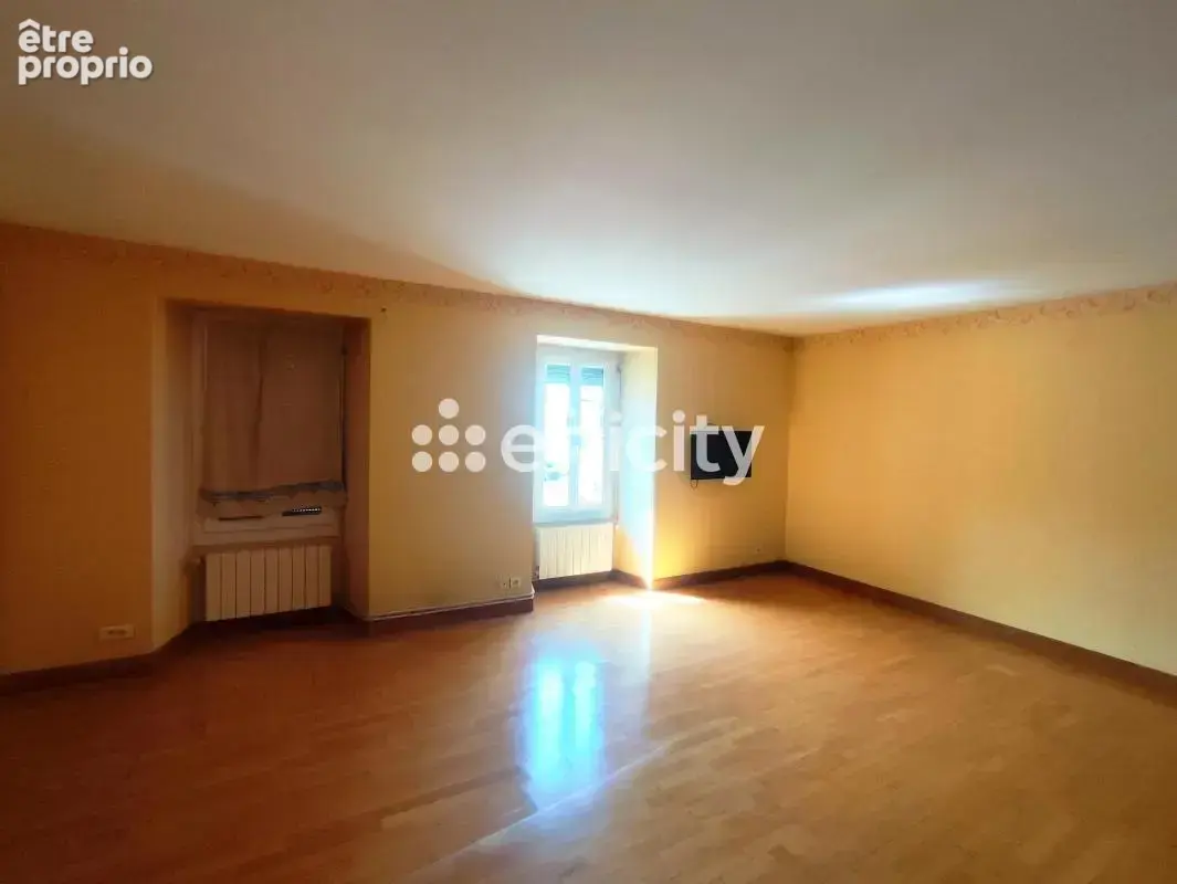 Maison 6 pièces 180 m² à vendre à Jarnac-Champagne (17520) - photo 8