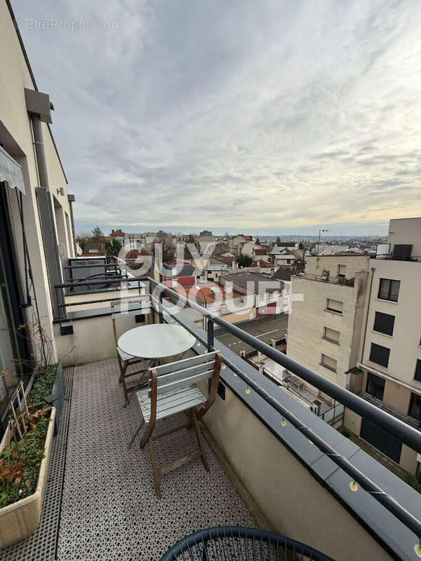 Appartement à ROSNY-SOUS-BOIS