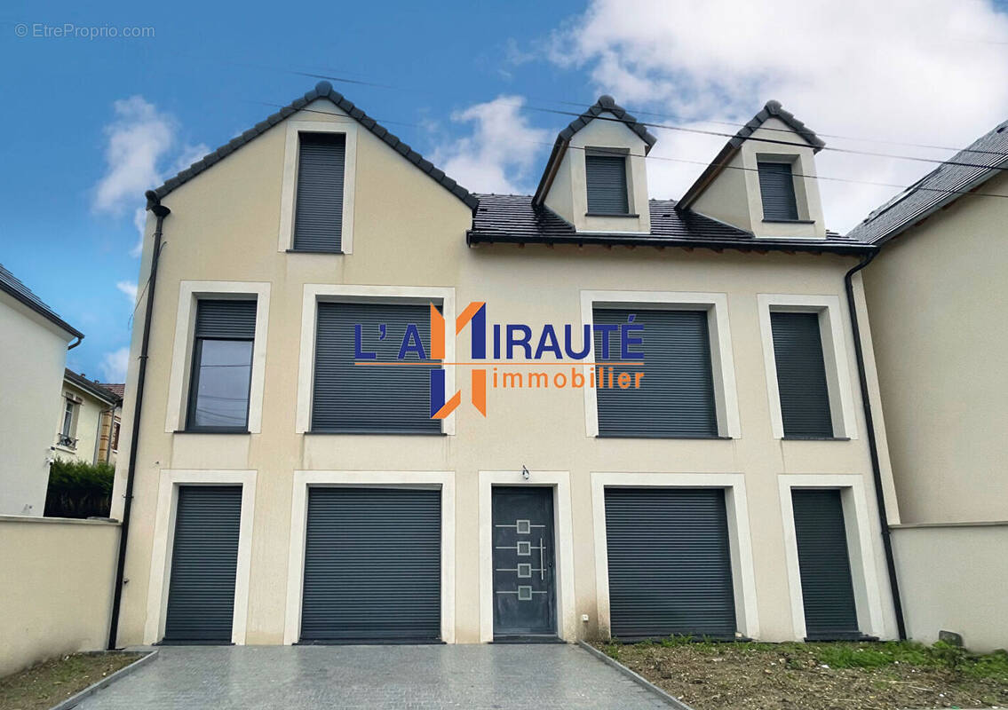 Maison à HOUILLES