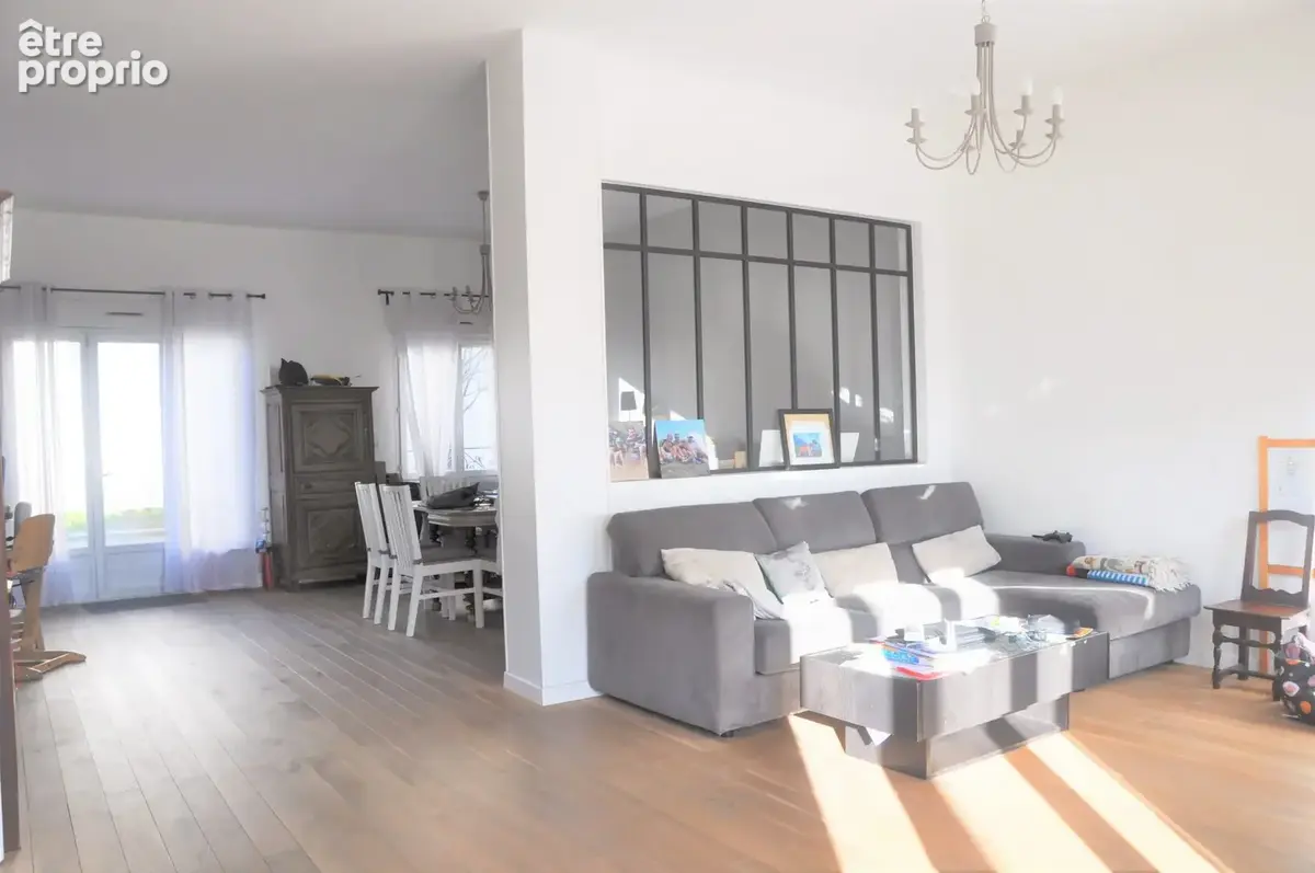 Appartement 154 m² à Neuilly-Plaisance  - photo 3