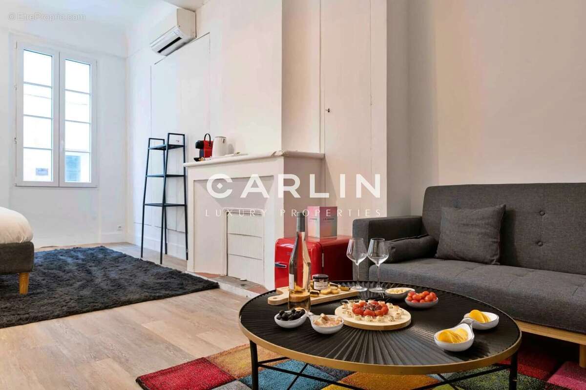 Appartement à SAINT-TROPEZ