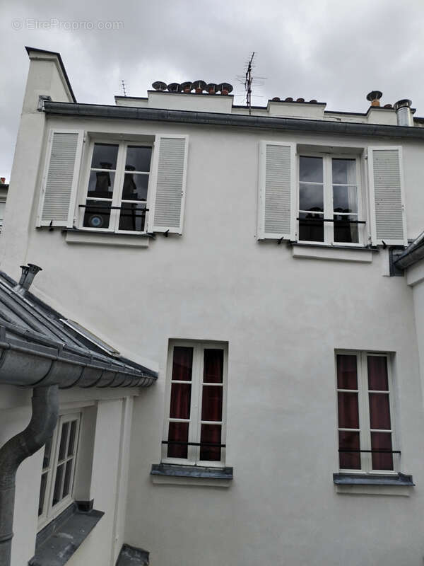 Appartement à PARIS-6E